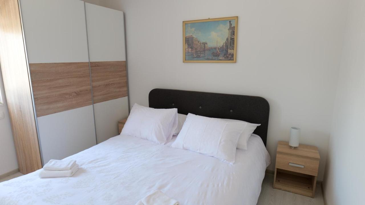 Apartmani Miki Split Exteriör bild