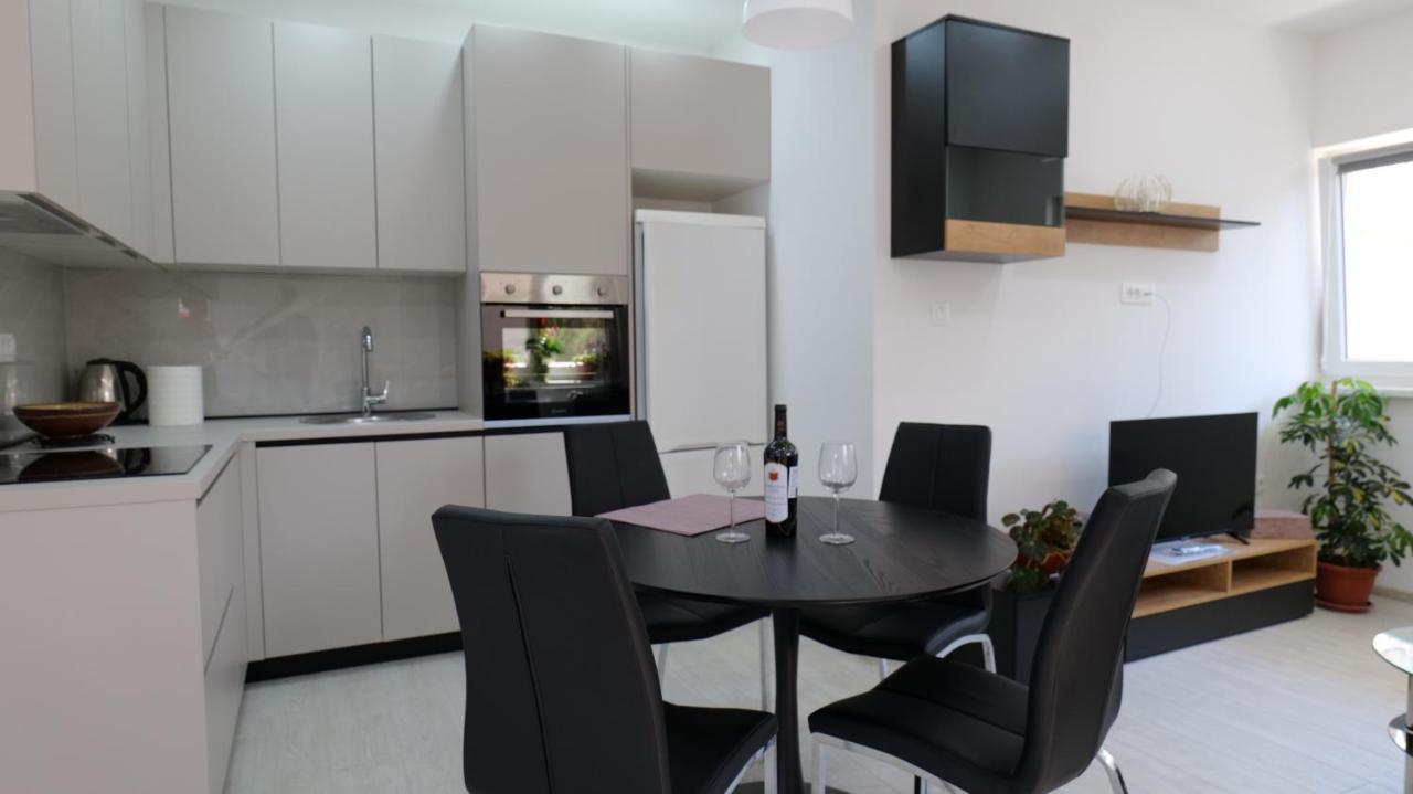 Apartmani Miki Split Exteriör bild